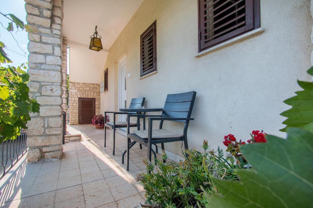 Apartman Bukarica Pula Bagian luar foto